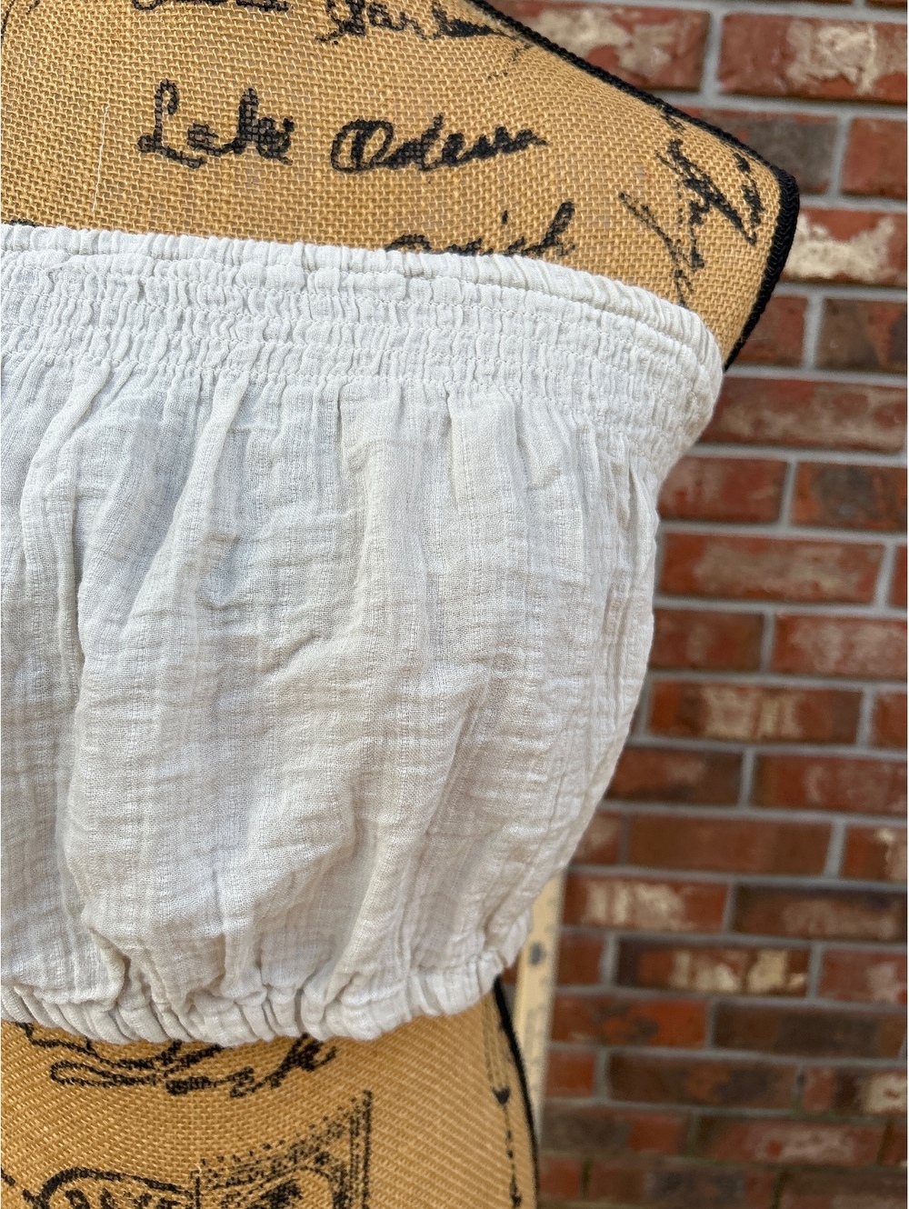 Universal Thread beige tube Crop Top Size Small